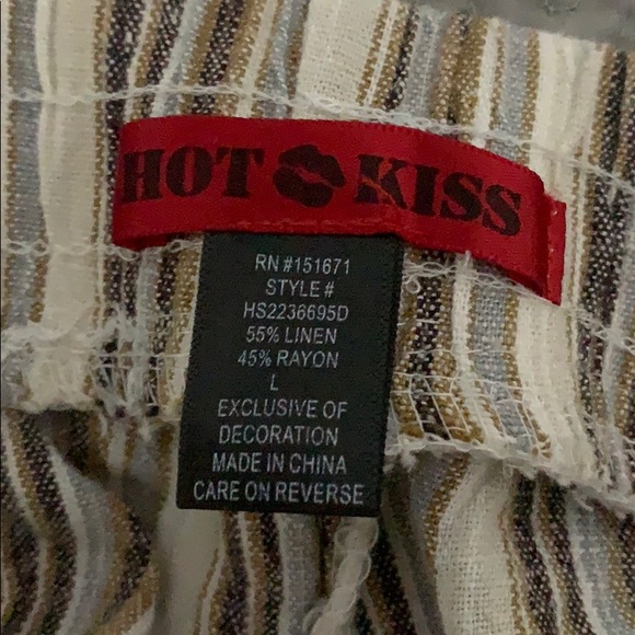 Striped shorts - Picture 3 of 3